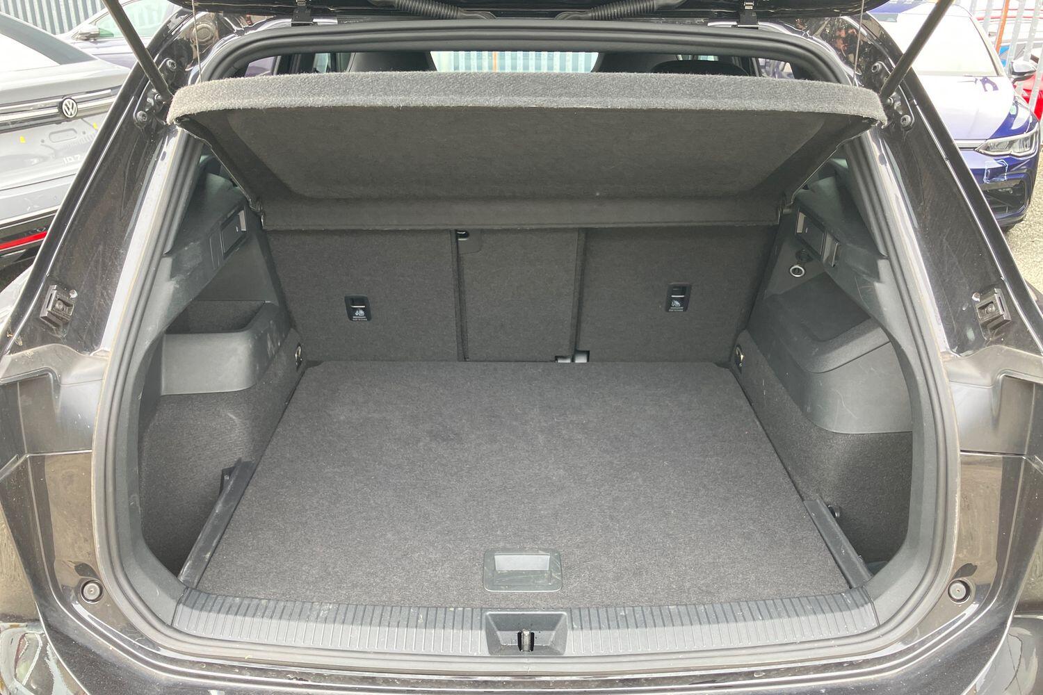Used Volkswagen Tiguan 2024 for sale - 76122238: Photo 11