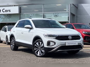 Used Volkswagen T-Roc 2024 for sale - 75564372: Photo