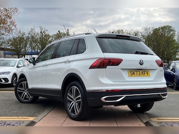 Used Volkswagen Tiguan 2023 for sale - 76012927: Photo 3