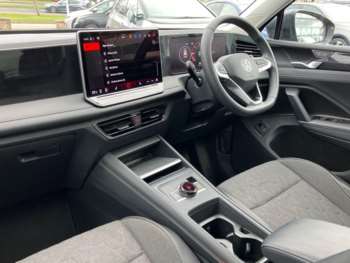 Used Volkswagen Tiguan 2024 for sale - 74850053: Photo