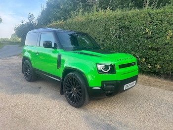 Used Land Rover Defender 2024 for sale - 79293819: Photo