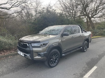 Used Toyota Hilux 2025 for sale - 78973833: Photo