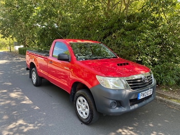 Used Toyota Hilux 2013 for sale - 79208711: Photo