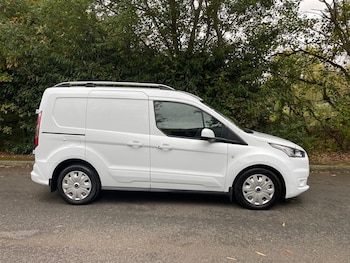 Ford Transit Connect feature image 3