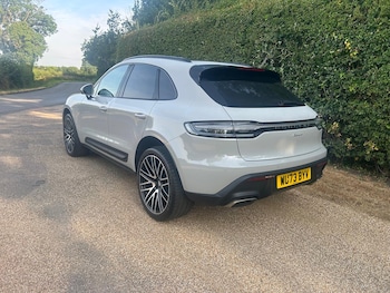 Used Porsche Macan 2023 for sale - 79293799: Photo