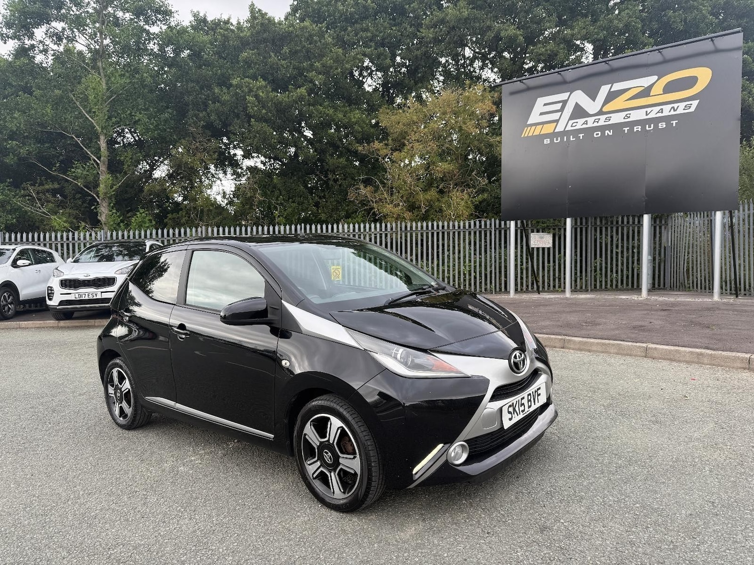 Used Toyota AYGO 2015 for sale - 75726602: Photo 1