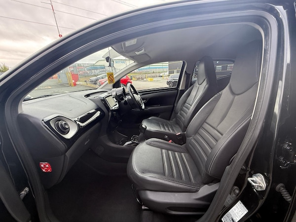 Used Toyota AYGO 2015 for sale - 75726602: Photo 10