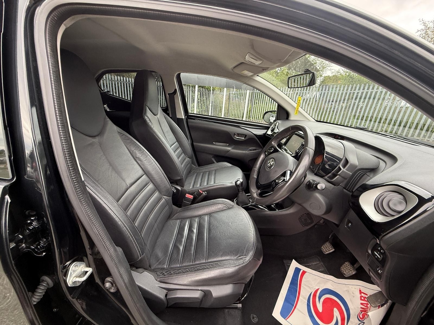 Used Toyota AYGO 2015 for sale - 75726602: Photo 14