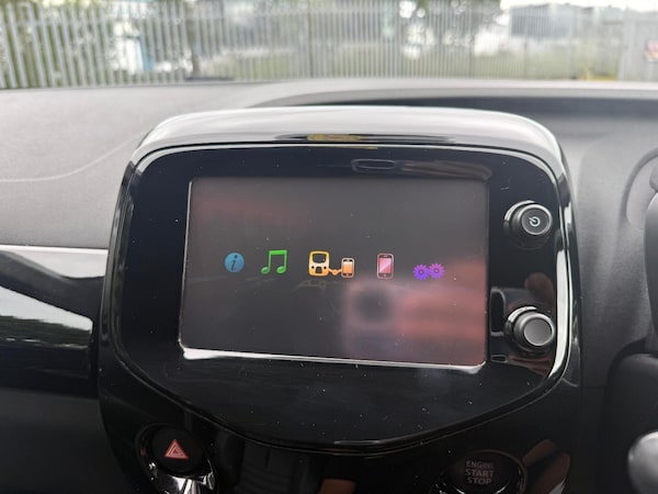 Used Toyota AYGO 2015 for sale - 75726602: Photo 17