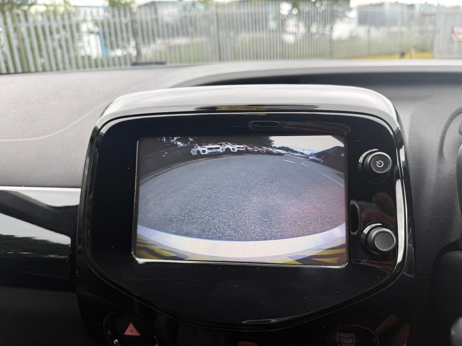 Used Toyota AYGO 2015 for sale - 75726602: Photo 18