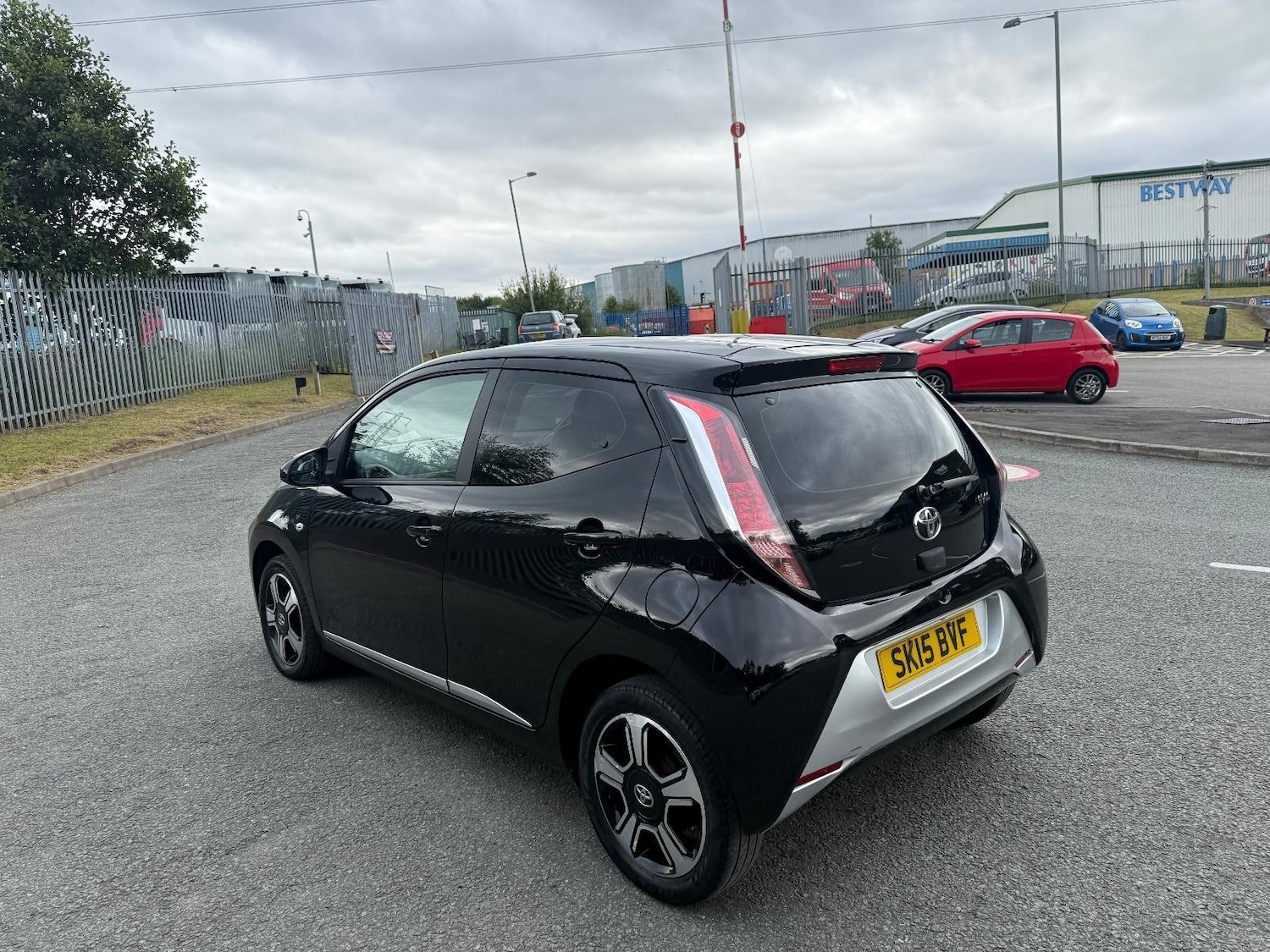 Used Toyota AYGO 2015 for sale - 75726602: Photo 5
