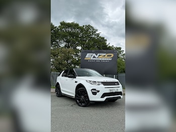 Used Land Rover Discovery Sport 2017 for sale - 78927806: Photo