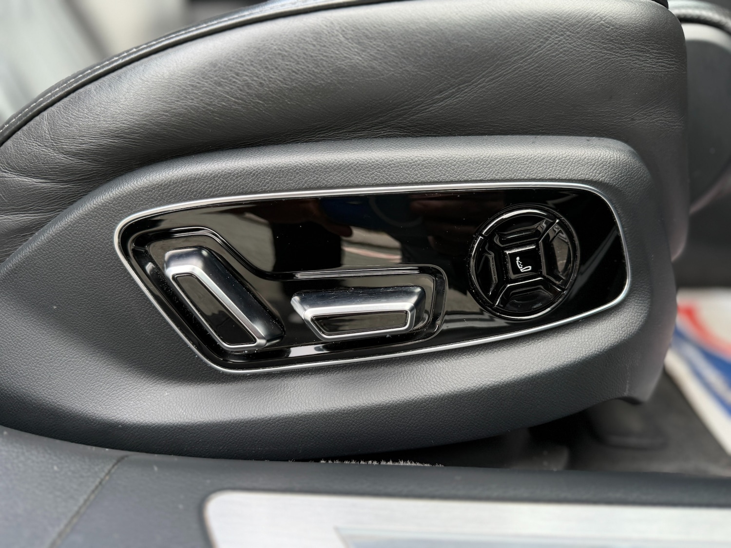 Used Audi A8 2022 for sale - 77650973: Photo 34