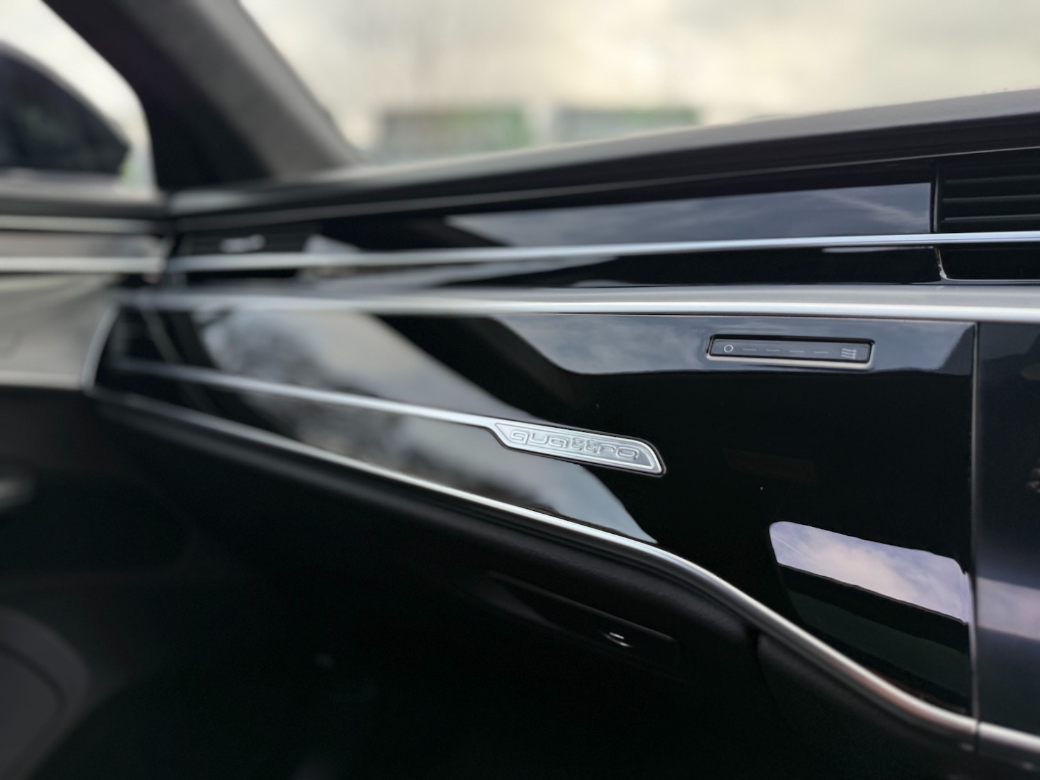 Used Audi A8 2022 for sale - 77650973: Photo 41