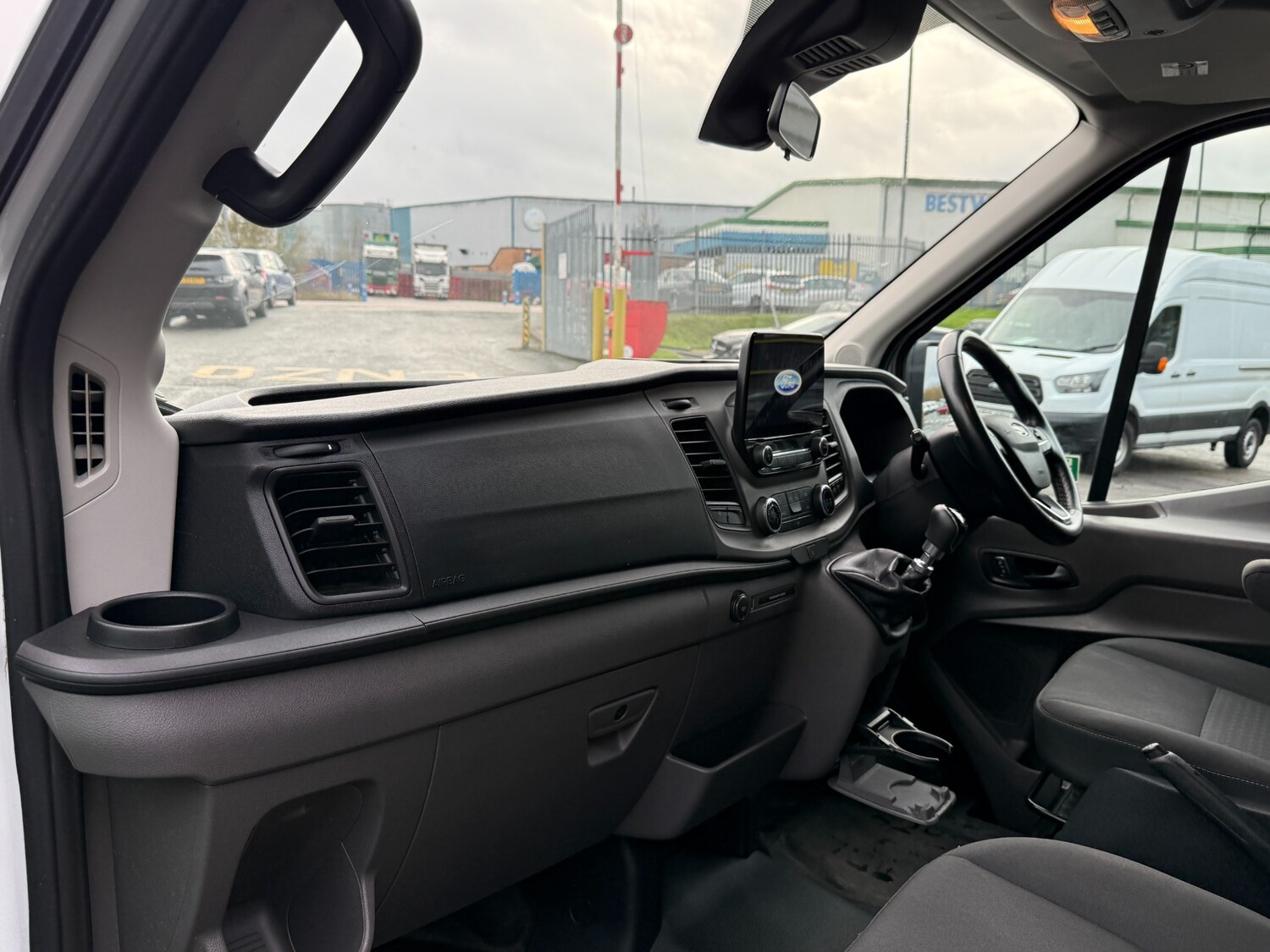 Used Ford Transit 2019 for sale - 76720143: Photo 11