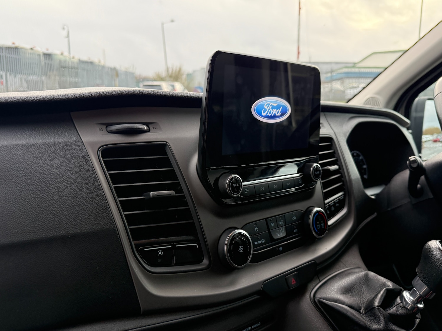 Used Ford Transit 2019 for sale - 76720143: Photo 13