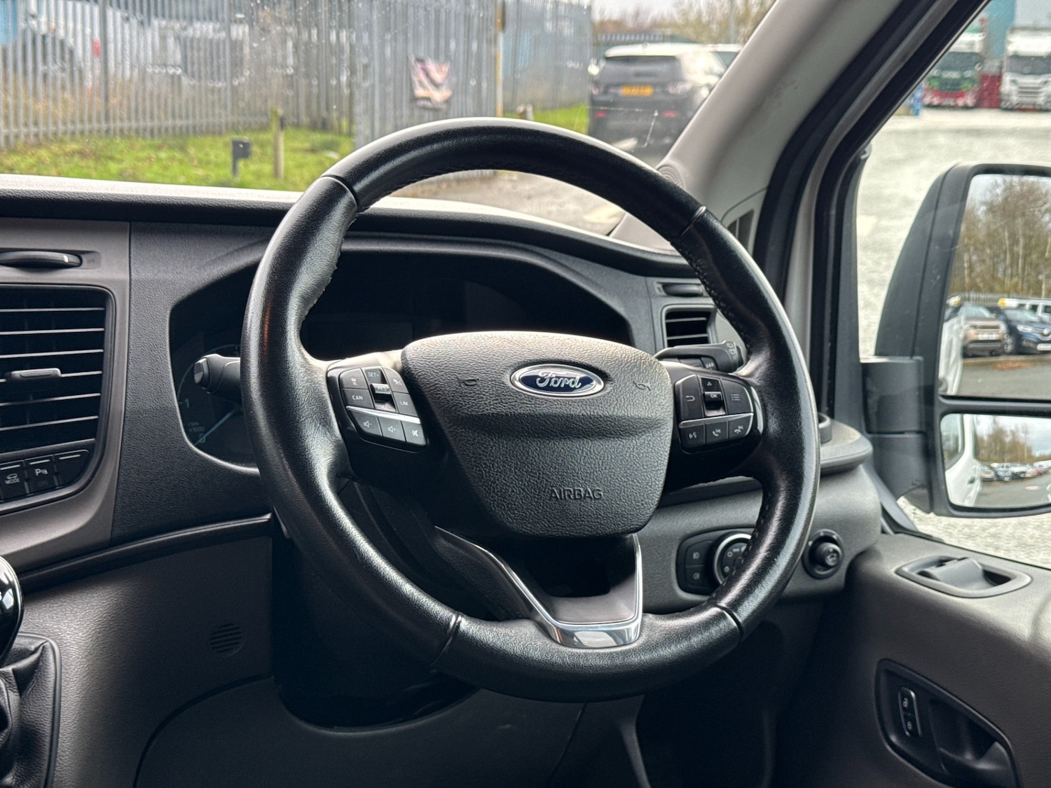 Used Ford Transit 2019 for sale - 76720143: Photo 26