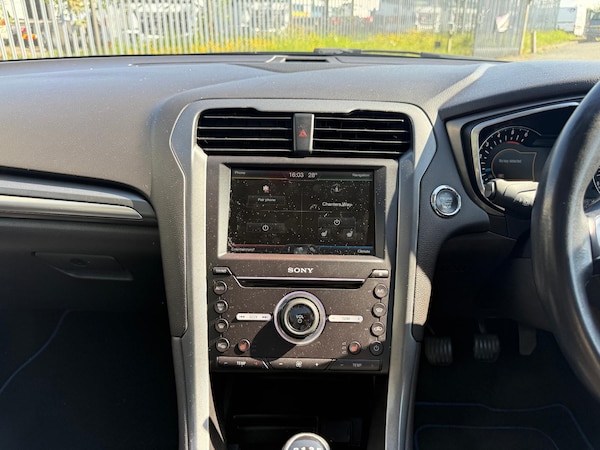 Used Ford Mondeo 2015 for sale - 75726534: Photo 12
