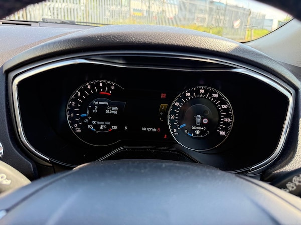 Used Ford Mondeo 2015 for sale - 75726534: Photo 16