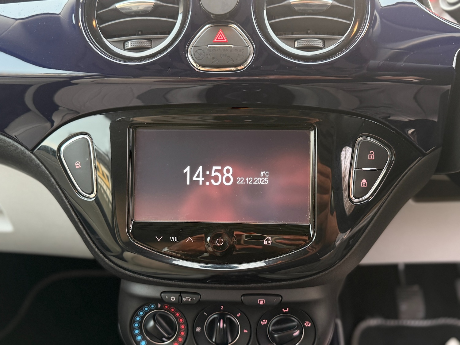 Used Vauxhall ADAM 2014 for sale - 77047868: Photo 34