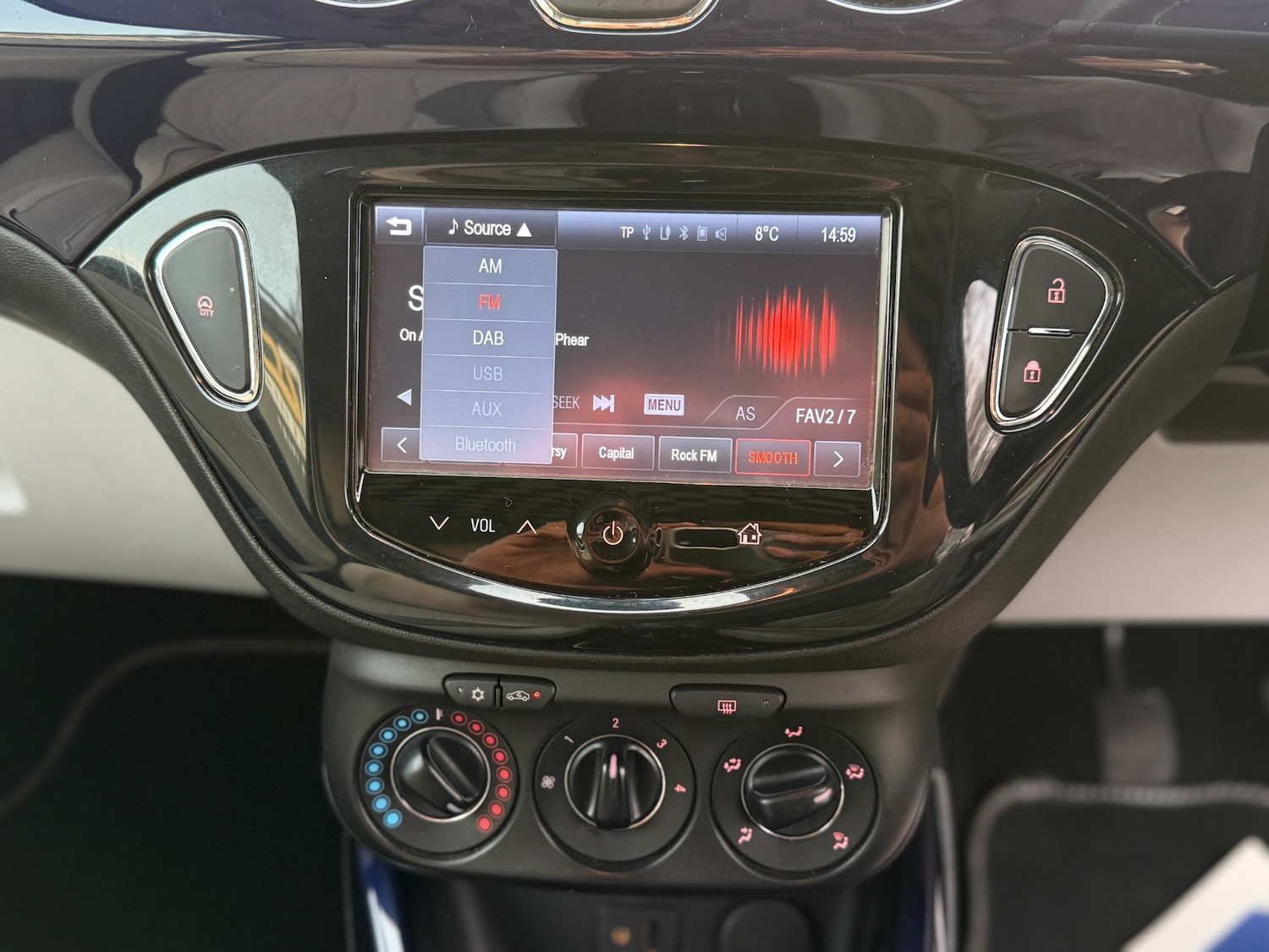 Used Vauxhall ADAM 2014 for sale - 77047868: Photo 37