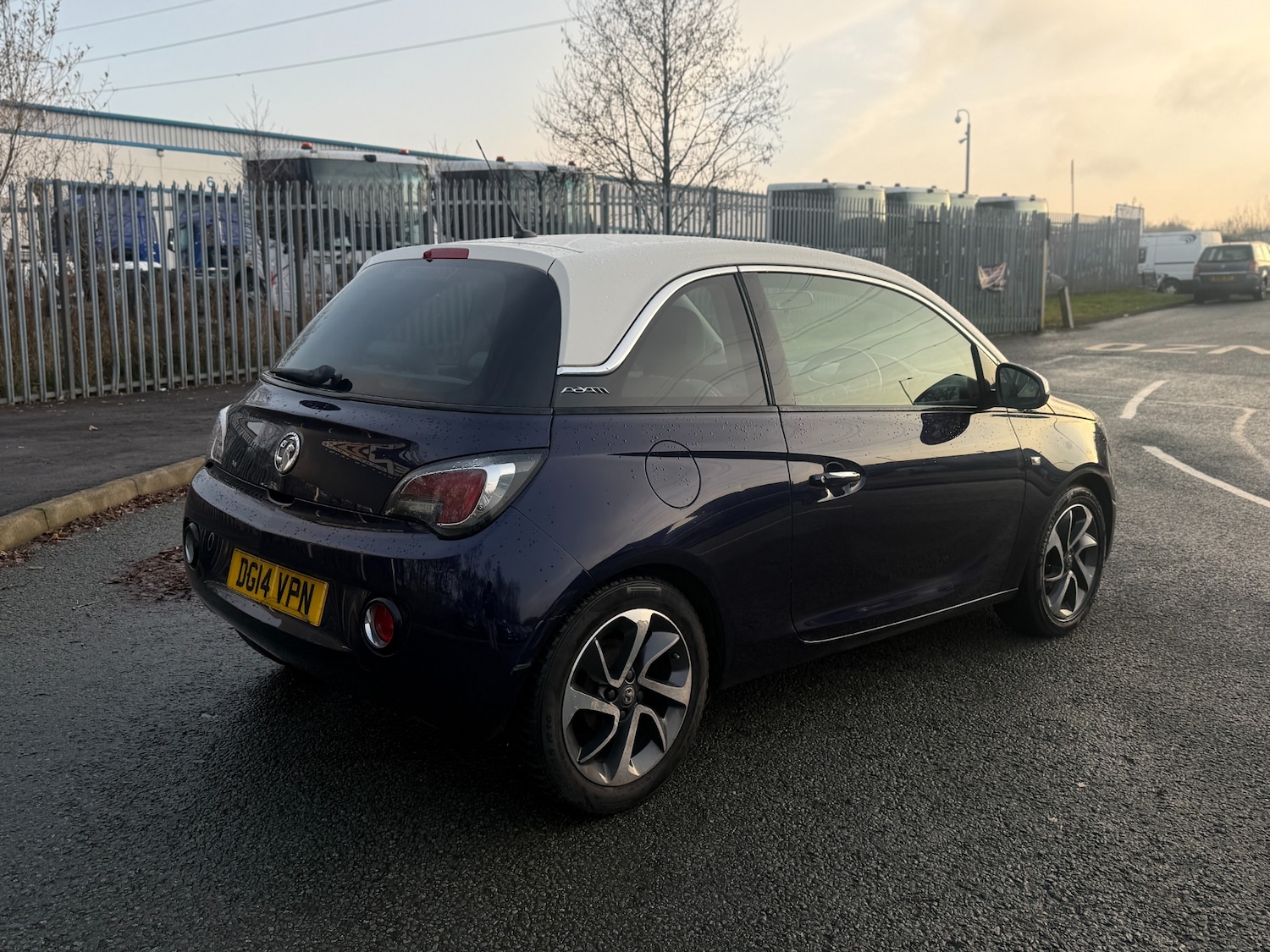 Used Vauxhall ADAM 2014 for sale - 77047868: Photo 4