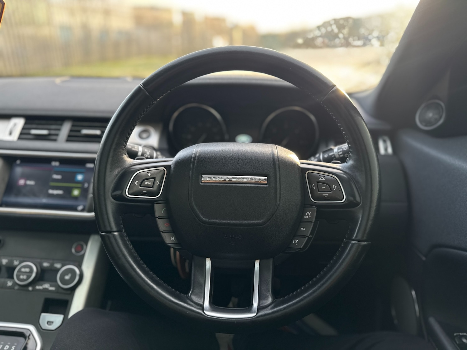 Used Land Rover Range Rover Evoque 2016 for sale - 77113322: Photo 24