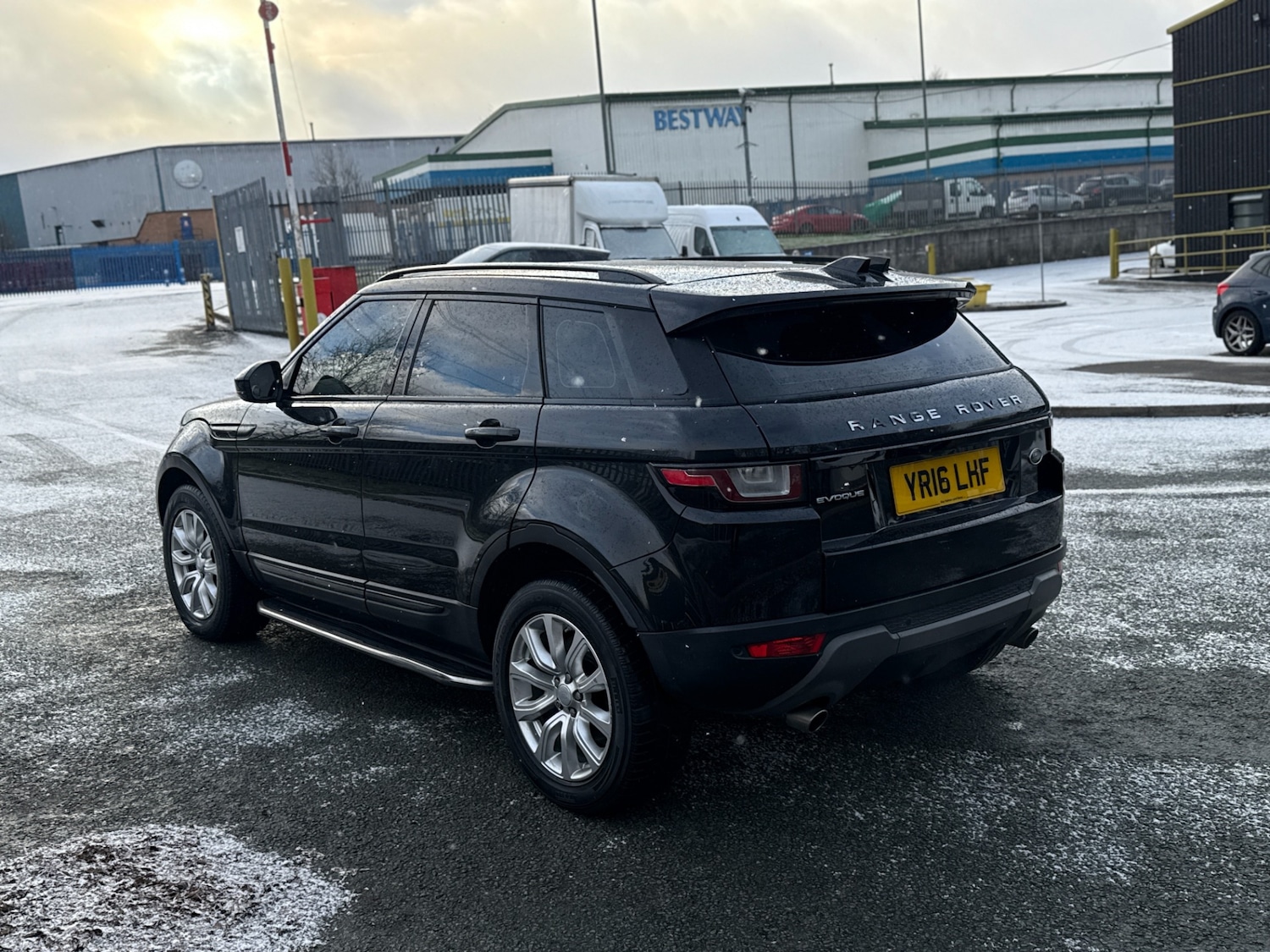 Used Land Rover Range Rover Evoque 2016 for sale - 77113322: Photo 5