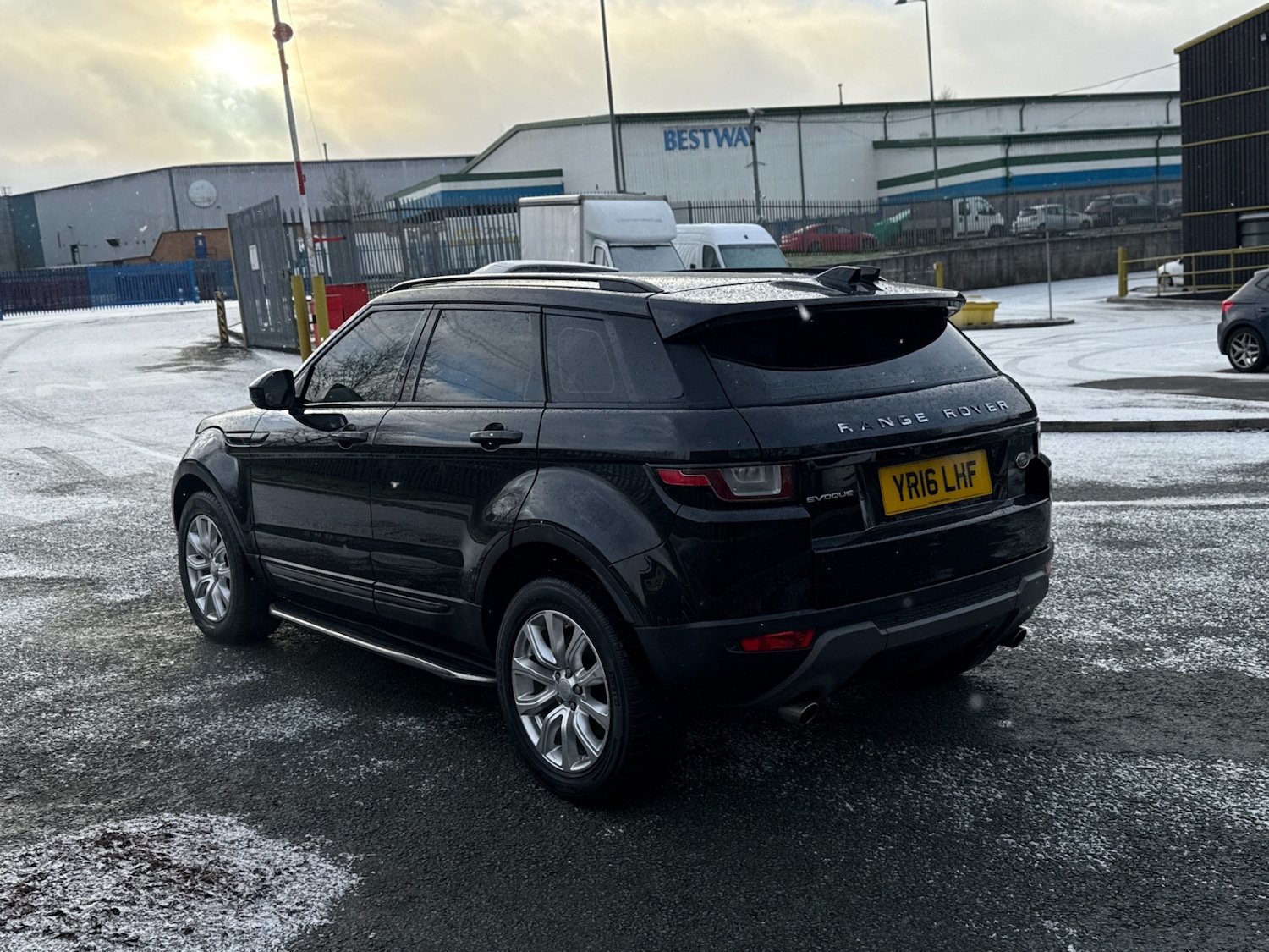 Used Land Rover Range Rover Evoque 2016 for sale - 77113322: Photo 6