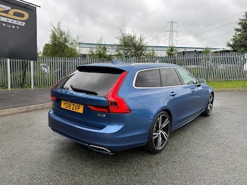Used Volvo V90 2018 for sale - 75726596: Photo