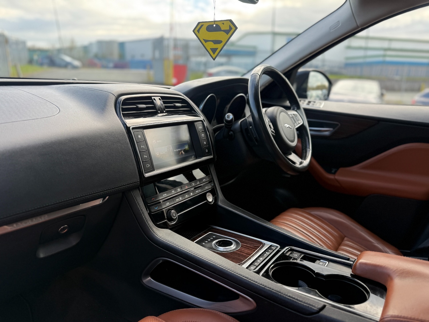 Used Jaguar F-Pace 2017 for sale - 78201199: Photo 10