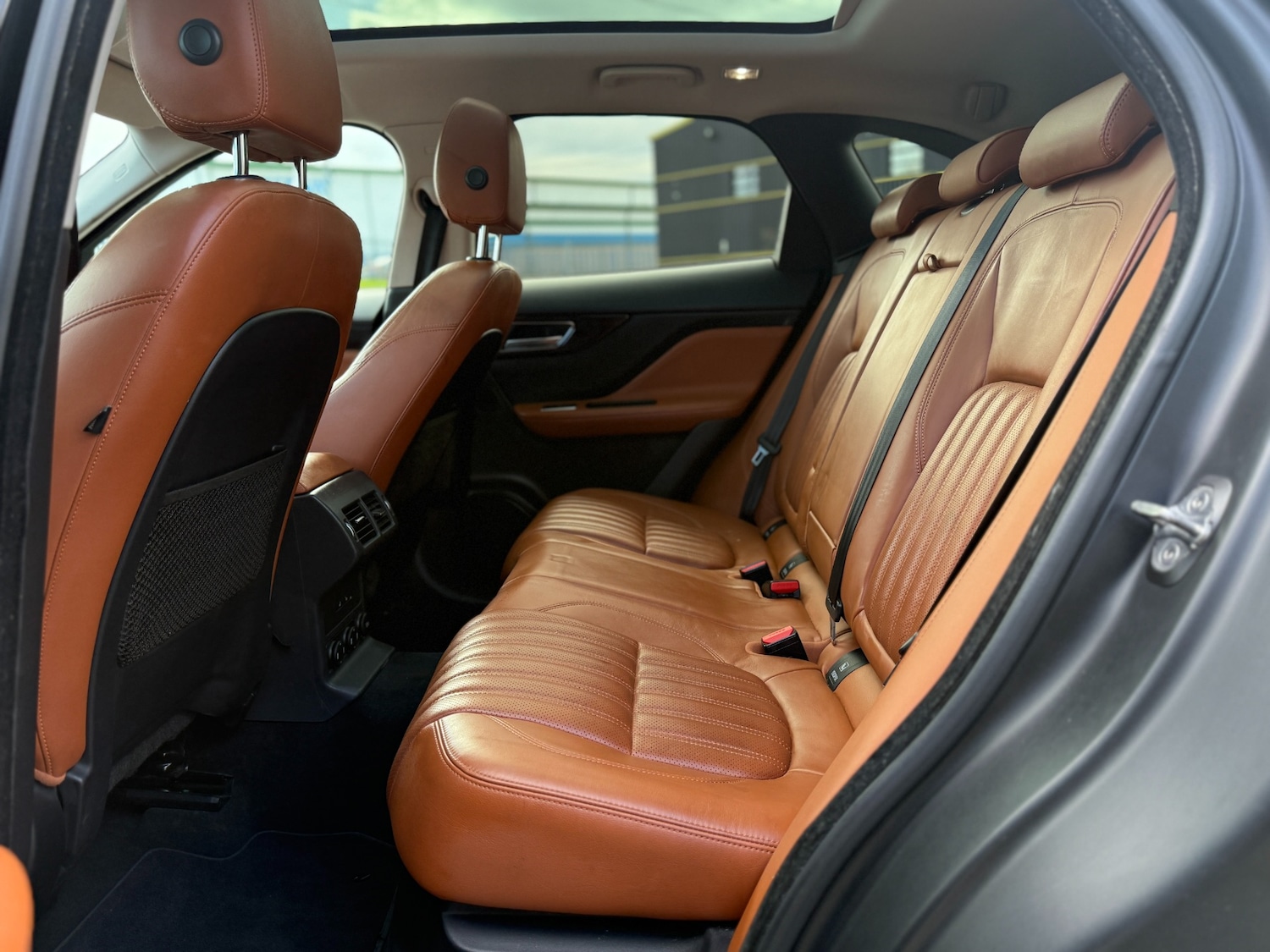 Used Jaguar F-Pace 2017 for sale - 78201199: Photo 11