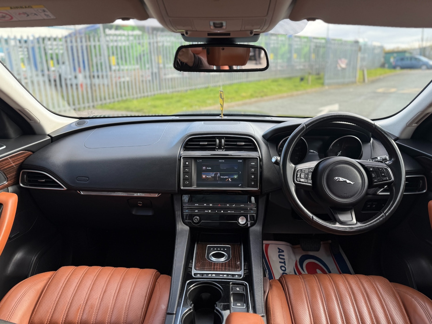 Used Jaguar F-Pace 2017 for sale - 78201199: Photo 16