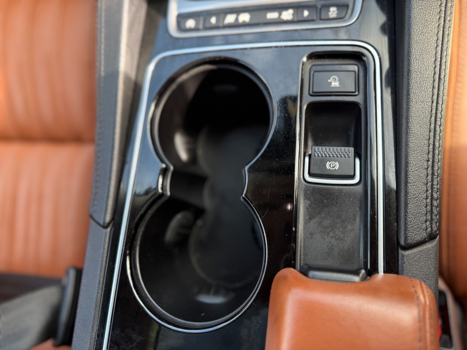 Used Jaguar F-Pace 2017 for sale - 78201199: Photo 26