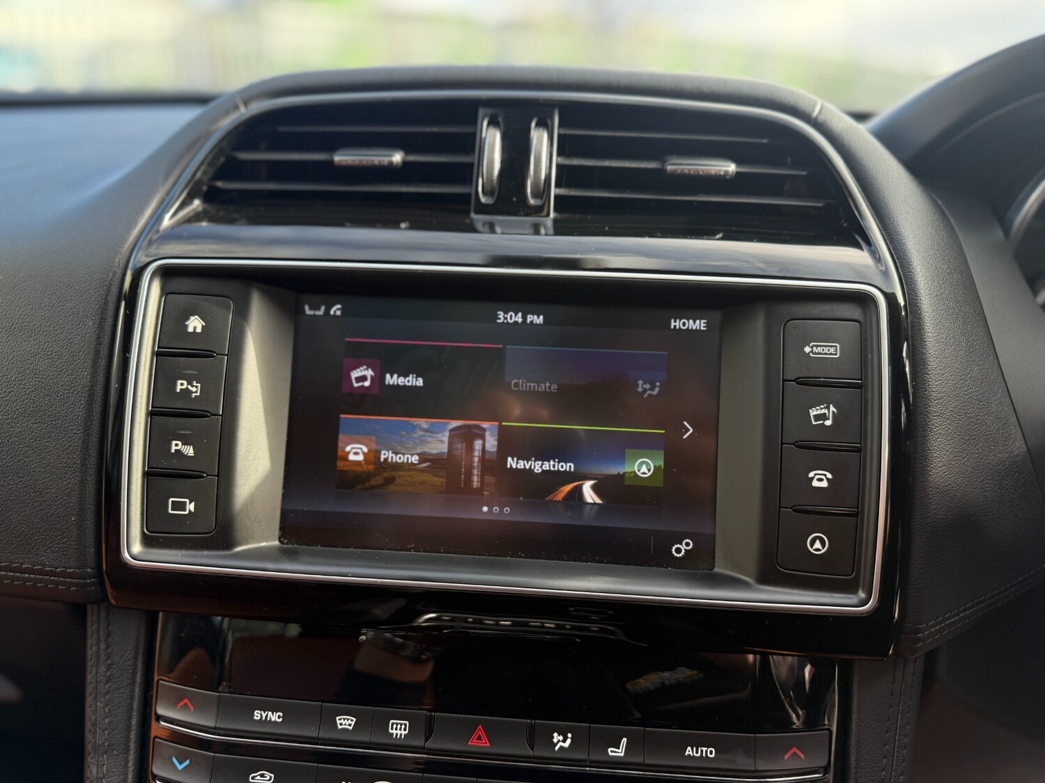 Used Jaguar F-Pace 2017 for sale - 78201199: Photo 29