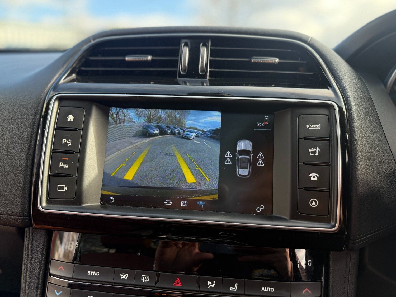 Used Jaguar F-Pace 2017 for sale - 78201199: Photo 31