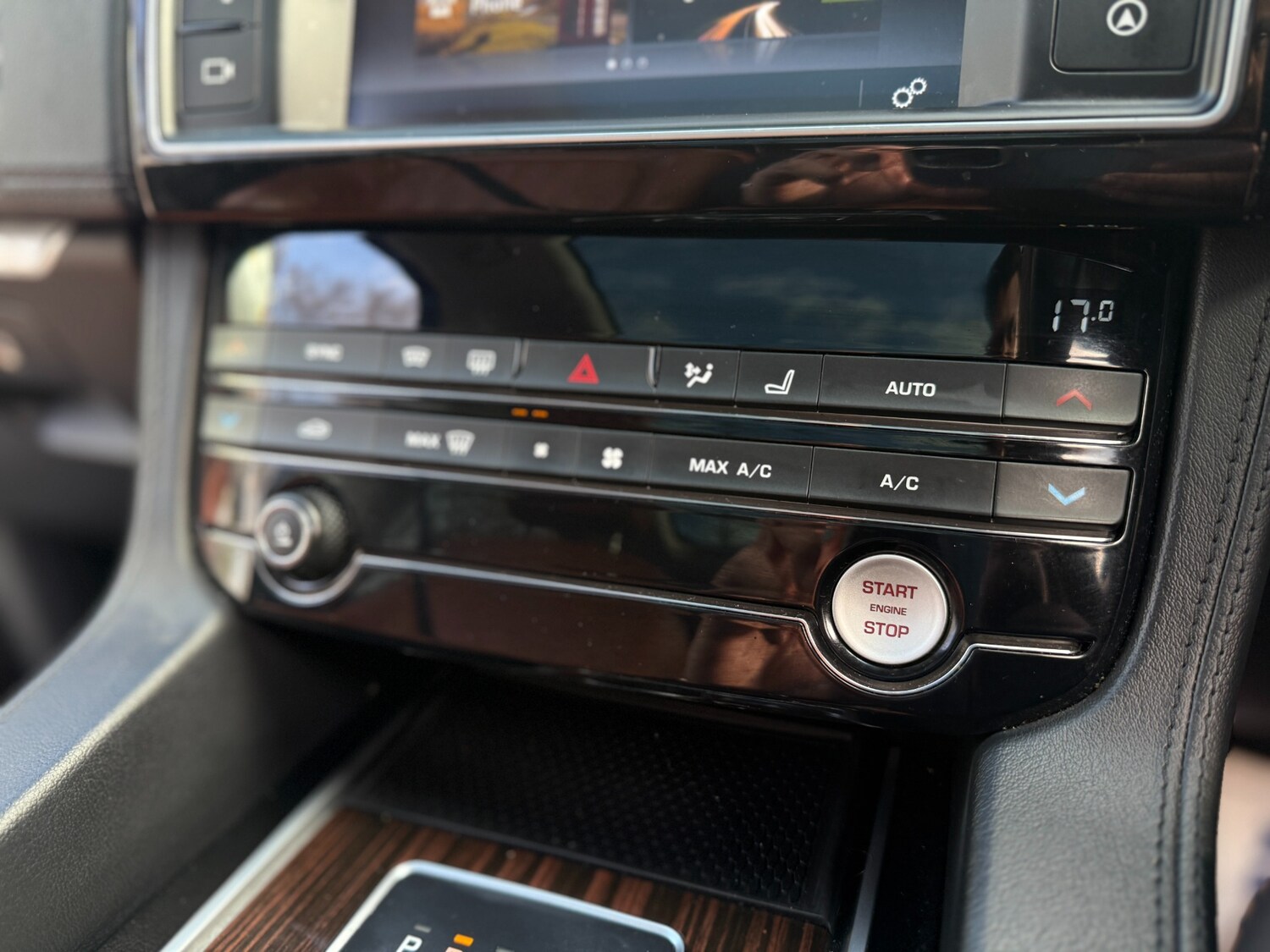 Used Jaguar F-Pace 2017 for sale - 78201199: Photo 33