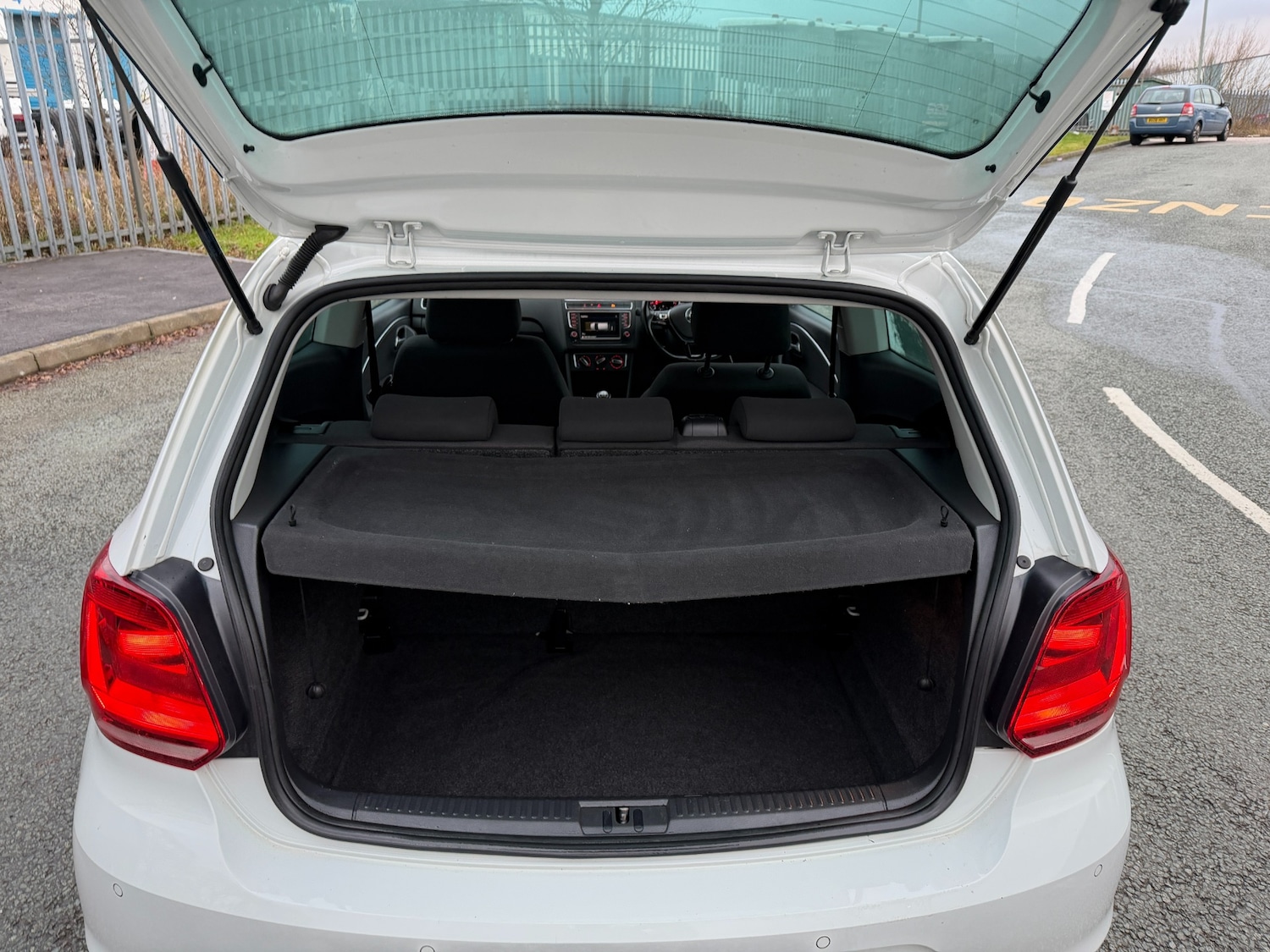 Used Volkswagen Polo 2017 for sale - 77324512: Photo 15