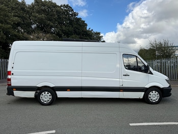 Used Mercedes-Benz Sprinter 2017 for sale - 75945600: Photo