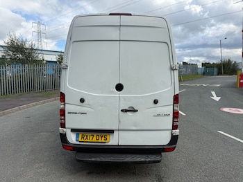 Used Mercedes-Benz Sprinter 2017 for sale - 75945600: Photo