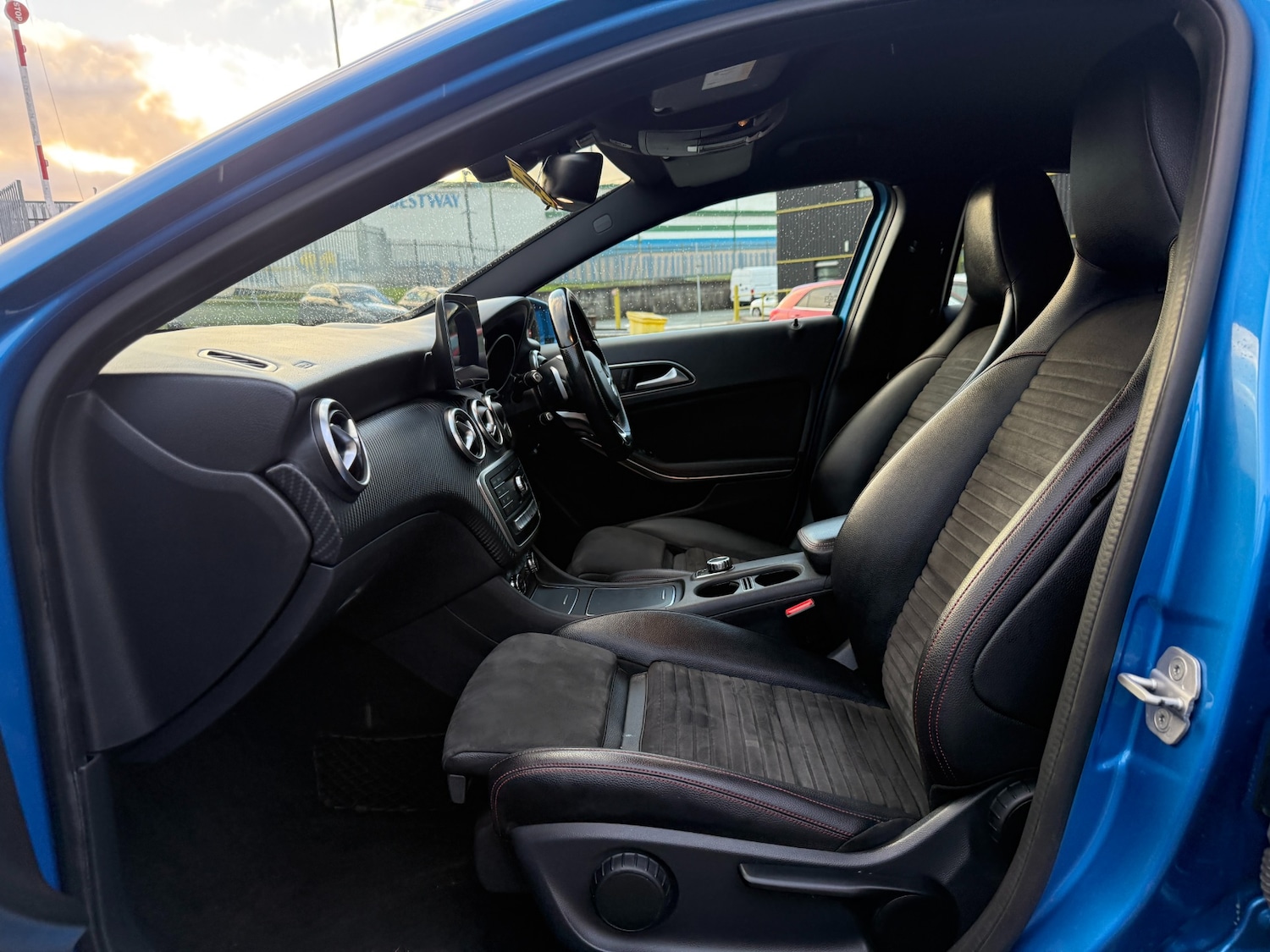 Used Mercedes-Benz A-Class 2017 for sale - 76809263: Photo 10