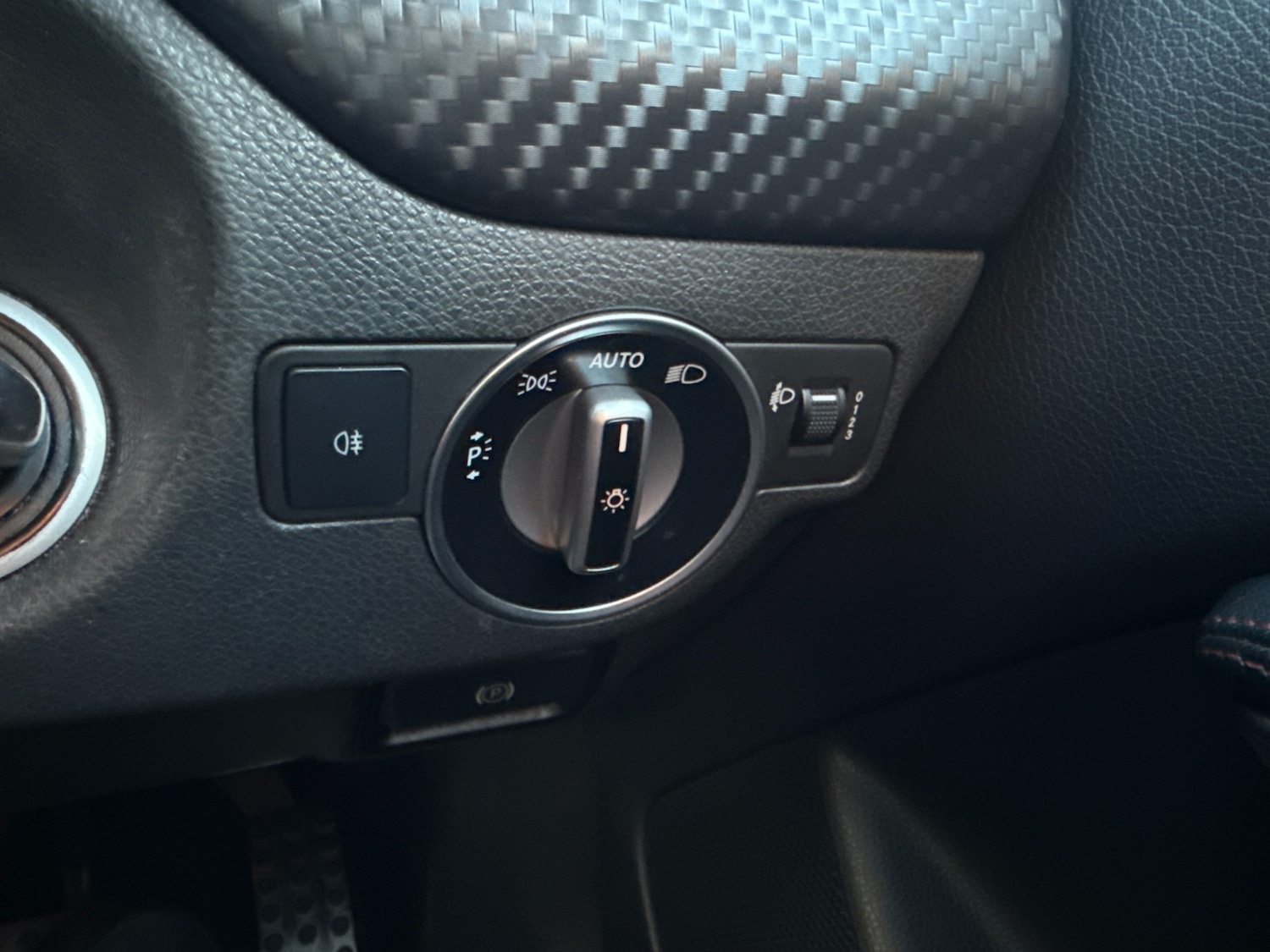 Used Mercedes-Benz A-Class 2017 for sale - 76809263: Photo 24