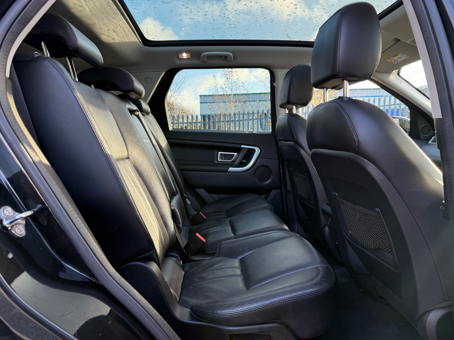 Used Land Rover Discovery Sport 2017 for sale - 76908215: Photo 33