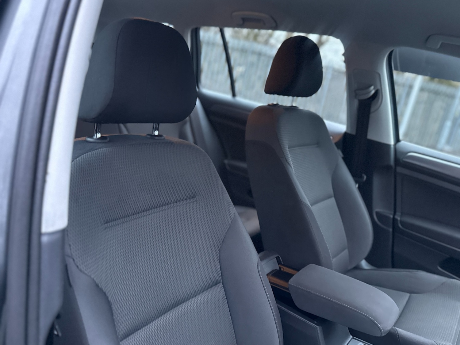 Used Volkswagen Golf 2018 for sale - 77310875: Photo 16