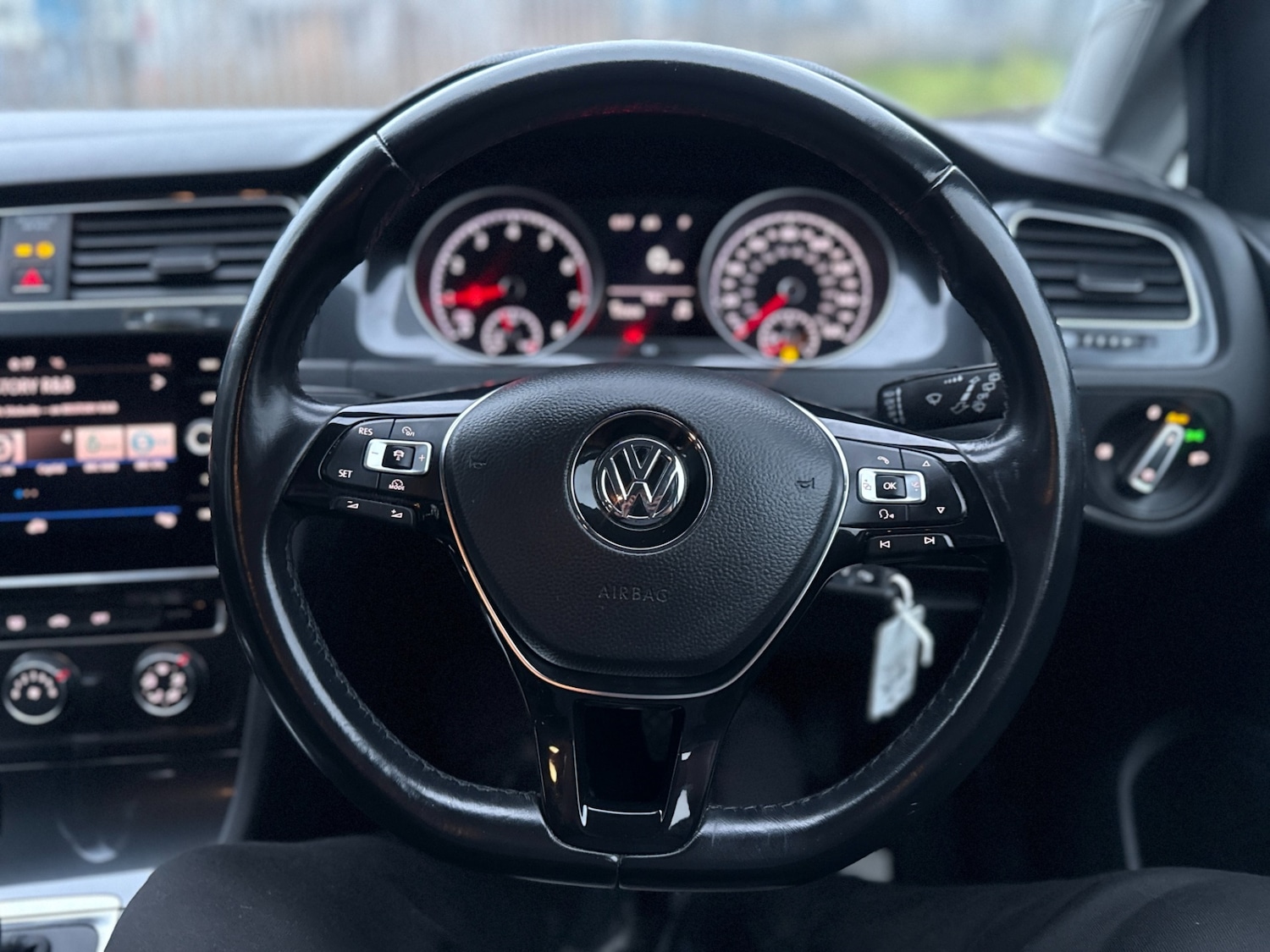 Used Volkswagen Golf 2018 for sale - 77310875: Photo 19