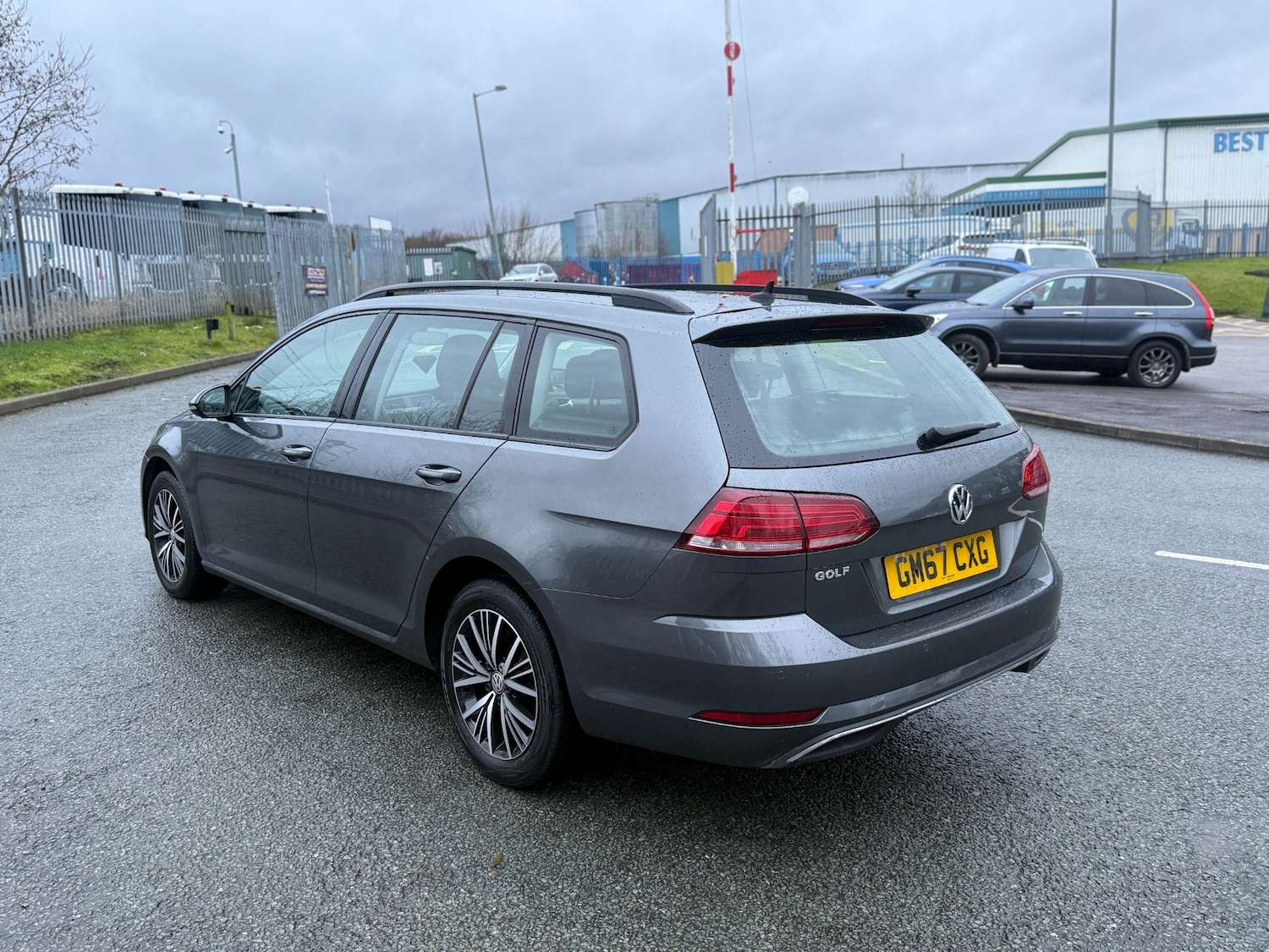 Used Volkswagen Golf 2018 for sale - 77310875: Photo 5