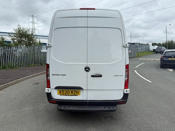 Used Mercedes-Benz Sprinter 2020 for sale - 76968605: Photo