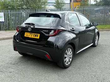 Used Toyota Yaris 2023 for sale - 79296867: Photo