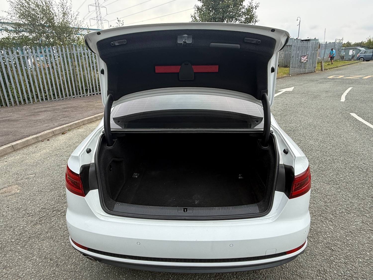 Used Audi A4 2017 for sale - 76102236: Photo 16