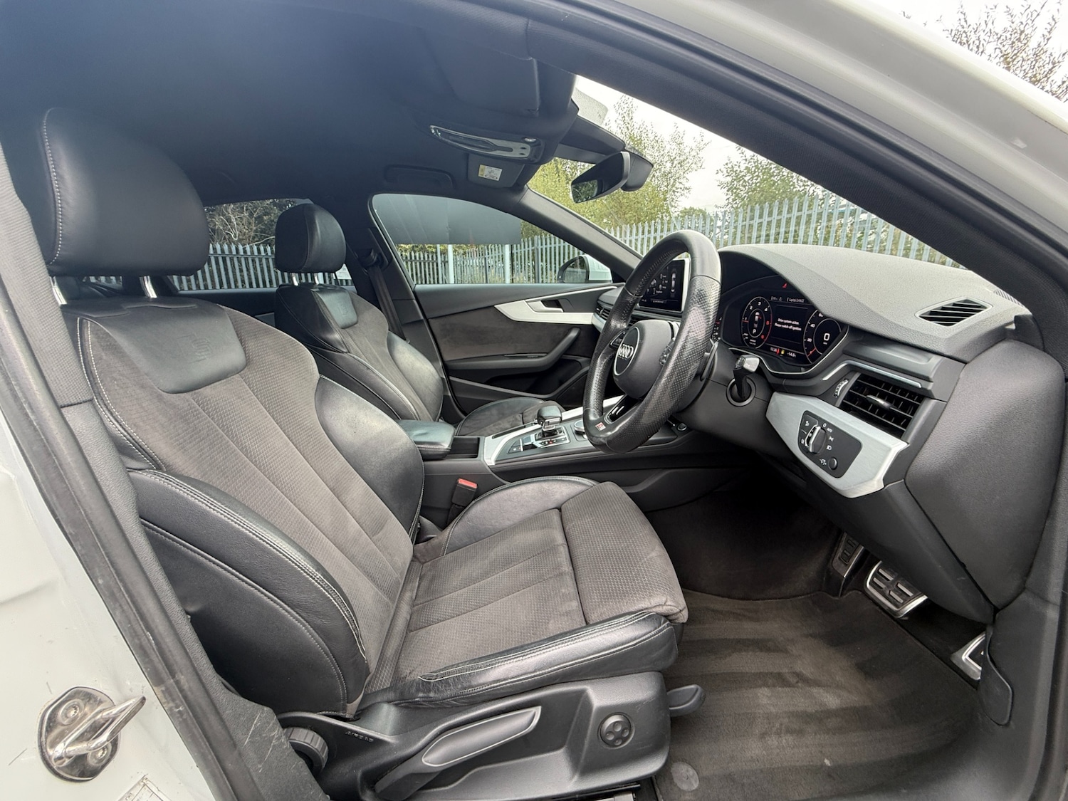 Used Audi A4 2017 for sale - 76102236: Photo 25